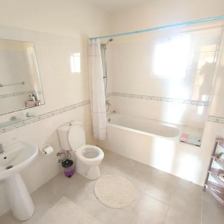 Seaside Two Bed At Sunrise H-f2 公寓 *