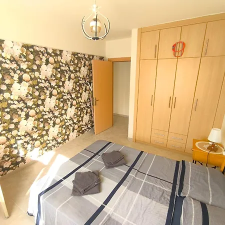 Seaside Two Bed At Sunrise H-f2 公寓